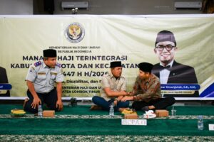 foto bupati lombok timur