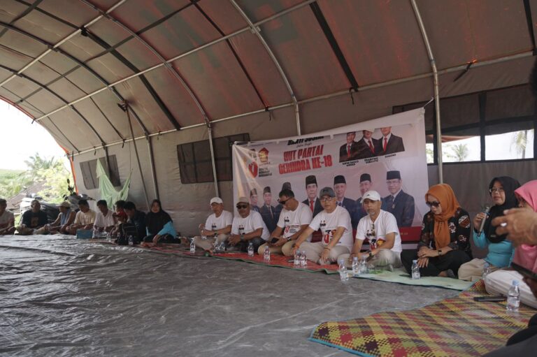 pertemuan dengan warga