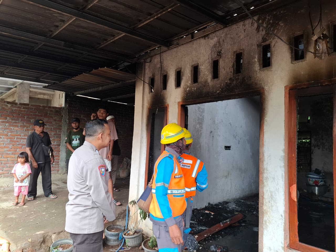 foto-kebekaran-Rumah-di-Sambalia